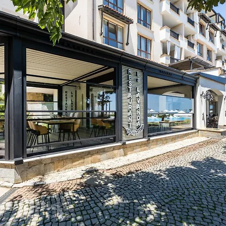 Resort Oasis Club Lozenets