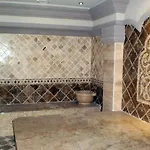 Oasis Club 4*