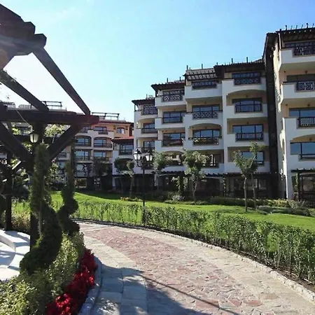 Oasis Club 4* Лозенец