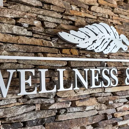 Oasis Club Resort 4*