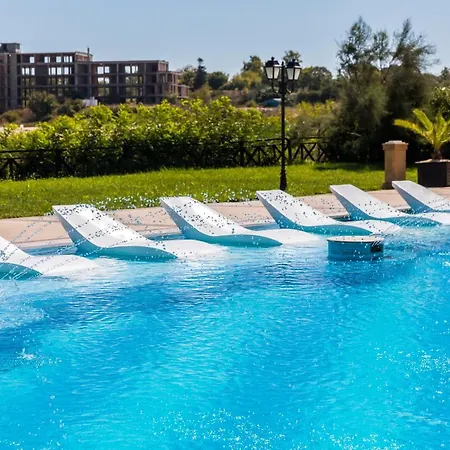 Oasis Club Ośrodek wypoczynkowy Łozenec