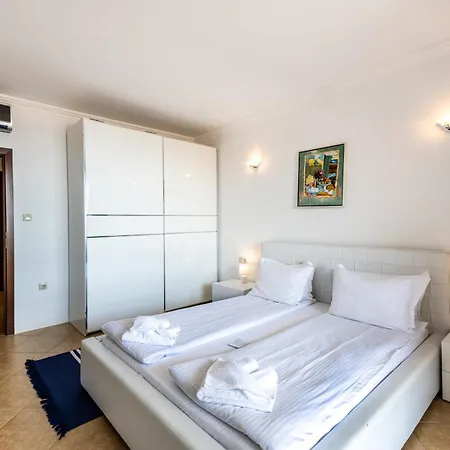 Ośrodek wypoczynkowy Oasis Club 4*