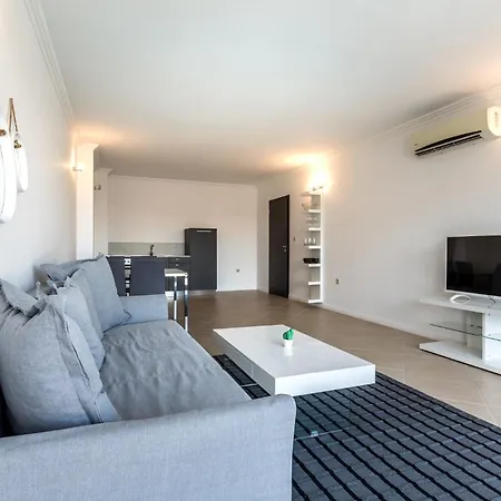 Oasis Club Ośrodek wypoczynkowy Łozenec