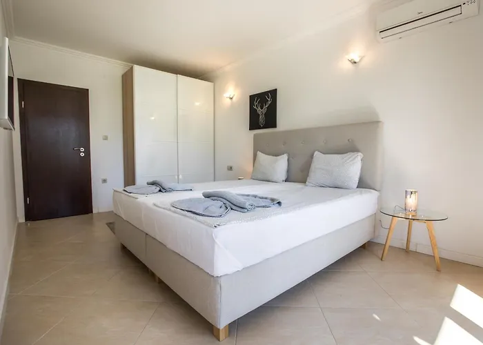 리조트 Oasis Club