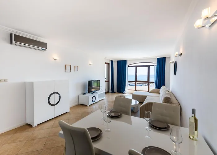 Oasis Club 리조트 4*